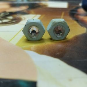 Junkies blue bolt stud earrings